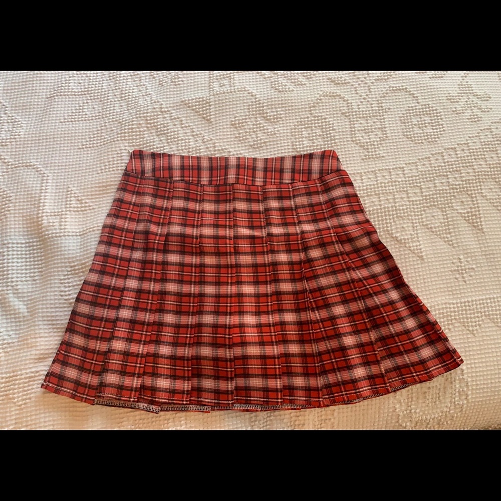 Red Plaid Tennis Skirt Size Small ❤️